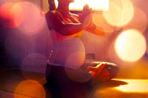 3 Posture Perfect Pregnancy Back Pain Remedies