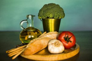 How to Avoid Cancer By Eating: Top Foods that Fight Cancer