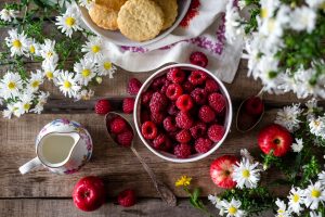 How to Avoid Cancer By Eating: Top Foods that Fight Cancer
