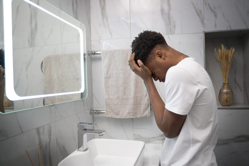 How to make yourself throw up